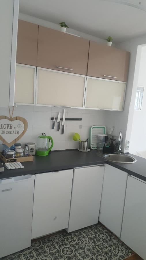 Apartament Chmielna Варшава Екстериор снимка